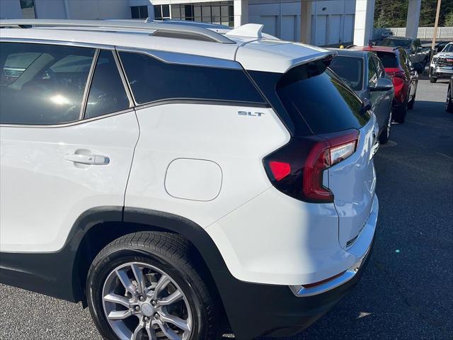 2022 GMC Terrain FWD SLT