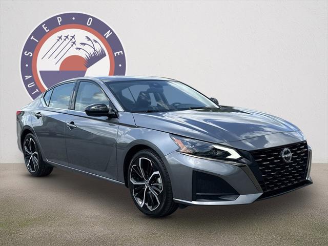 2023 Nissan Altima SR FWD