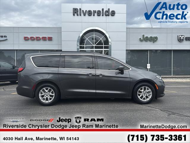 2022 Chrysler Pacifica Touring L