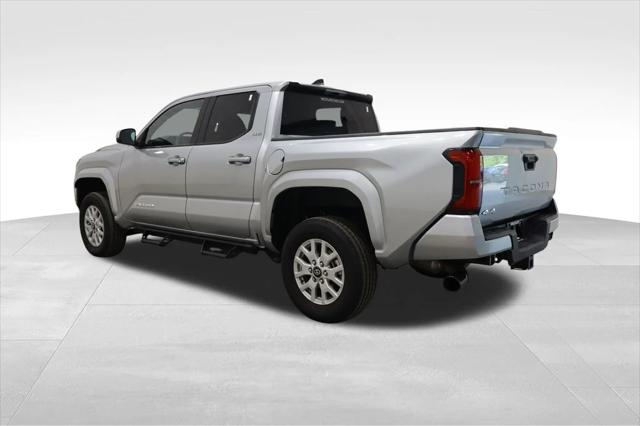 2024 Toyota Tacoma SR5 4WD