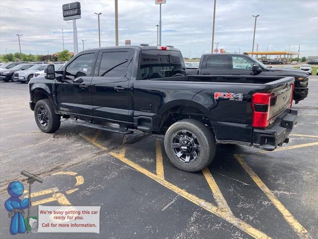 2023 Ford F-350 LARIAT