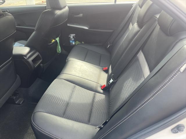 2014 Toyota Camry SE