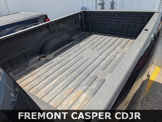 2021 RAM 3500 Big Horn Crew Cab 4x4 8 Box
