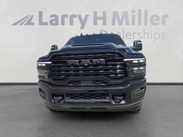 2025 RAM Ram 3500 RAM 3500 LIMITED CREW CAB 4X4 8 BOX