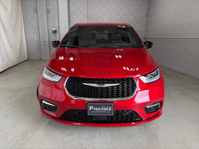 2025 Chrysler Pacifica PACIFICA SELECT