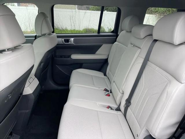 2025 Hyundai Santa Fe SEL