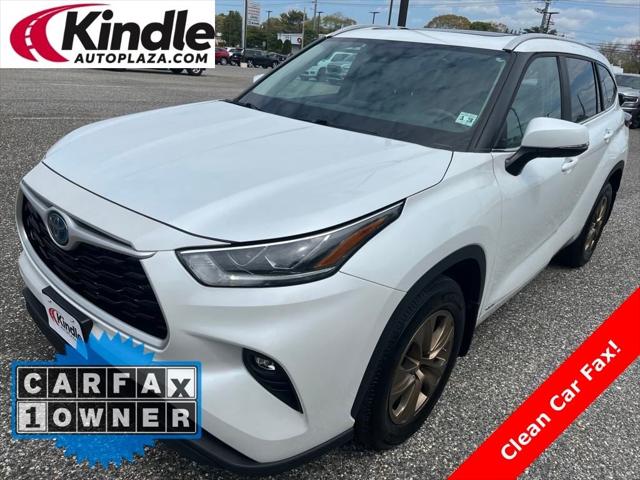 2023 Toyota Highlander Hybrid XLE Bronze