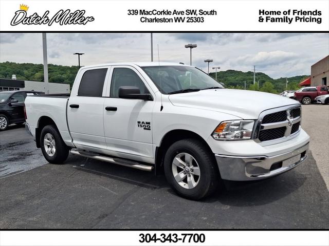 2022 RAM 1500 Classic Tradesman Crew Cab 4x4 57 Box