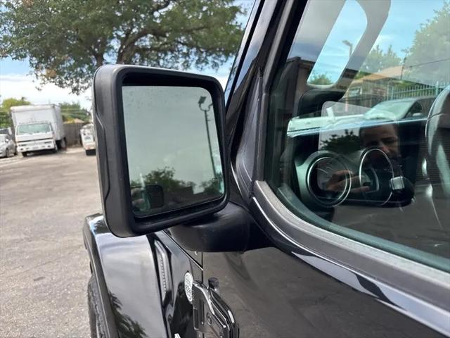 2020 Jeep Wrangler Sahara 4X4