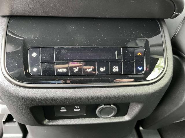 2025 Nissan Armada PRO-4X 4WD