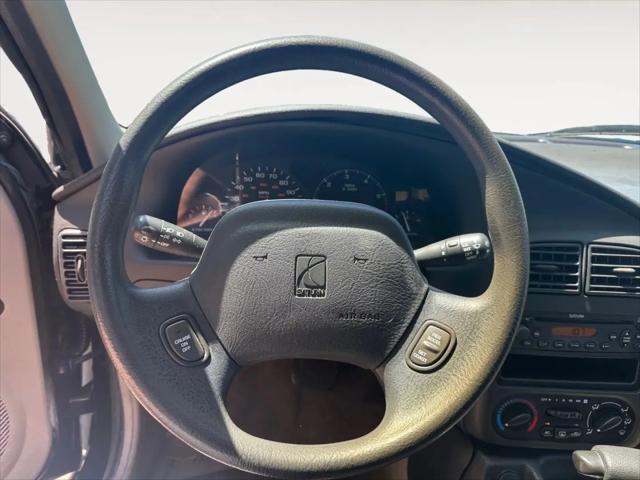 2002 Saturn S-Series SL1