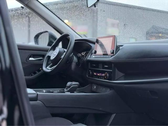 2023 Nissan Rogue SV FWD