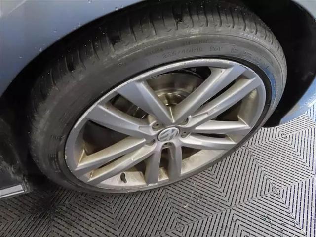 2018 Volkswagen Passat 2.0T R-Line
