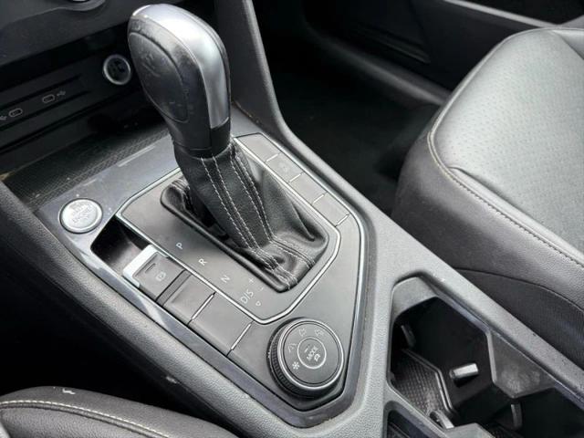 2021 Volkswagen Tiguan 2.0T SE R-Line Black