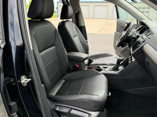 2021 Volkswagen Tiguan 2.0T SE R-Line Black