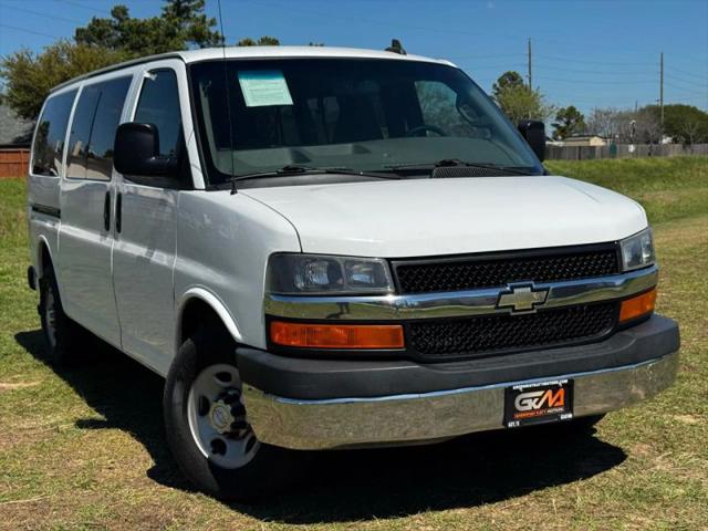 2017 Chevrolet Express LT