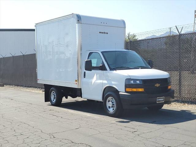 2025 Chevrolet Express Cutaway Work Van