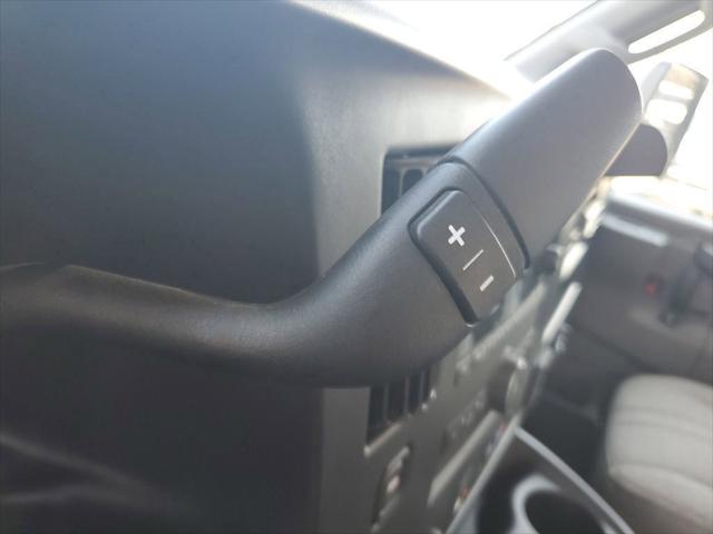 2025 Chevrolet Express Cutaway Work Van