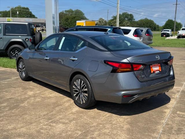 2024 Nissan Altima SV FWD