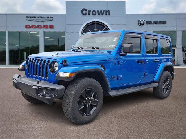 2023 Jeep Wrangler 4-Door Sahara Altitude 4x4