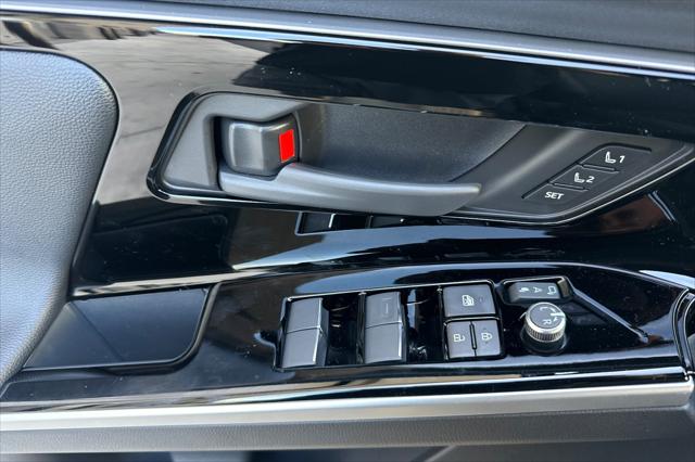 2025 Subaru Solterra Limited
