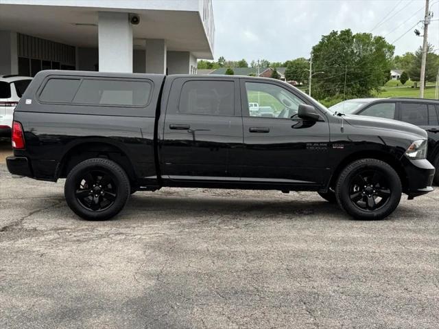 2017 RAM 1500 Express Crew Cab 4x4 57 Box