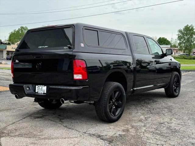 2017 RAM 1500 Express Crew Cab 4x4 57 Box
