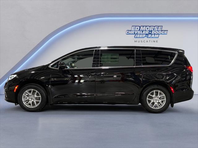 2025 Chrysler Pacifica PACIFICA SELECT