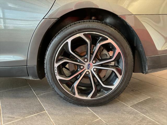 2019 Ford Taurus SHO