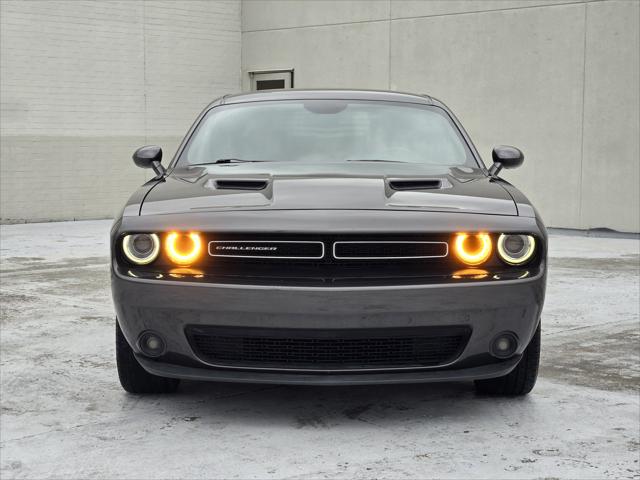 2018 Dodge Challenger SXT Plus