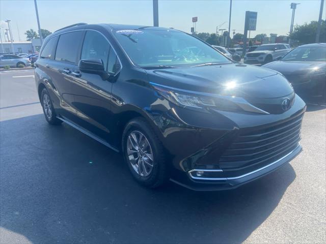 2023 Toyota Sienna XLE