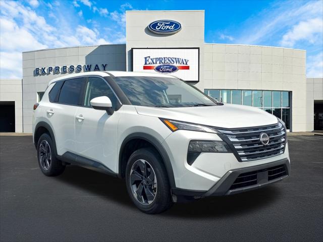 2024 Nissan Rogue SV FWD