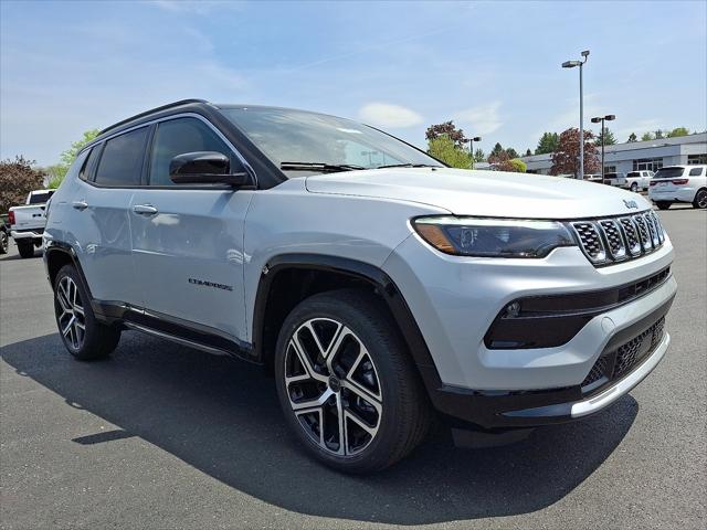 2025 Jeep Compass COMPASS LIMITED 4X4