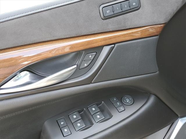 Used 2020 Cadillac Escalade For Sale in Waterford Twp, MI