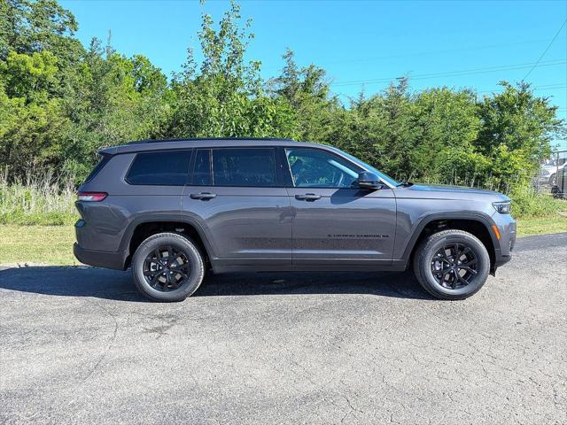 2025 Jeep Grand Cherokee L Altitude 4x2