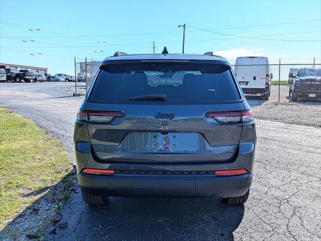 2025 Jeep Grand Cherokee L Altitude 4x2