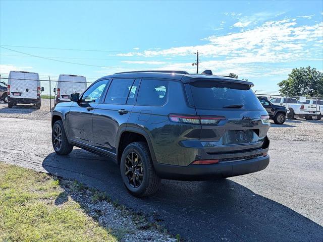 2025 Jeep Grand Cherokee L Altitude 4x2