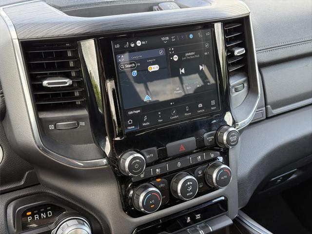 2024 Ram 1500 Laramie Crew Cab 4x2 5'7" Box