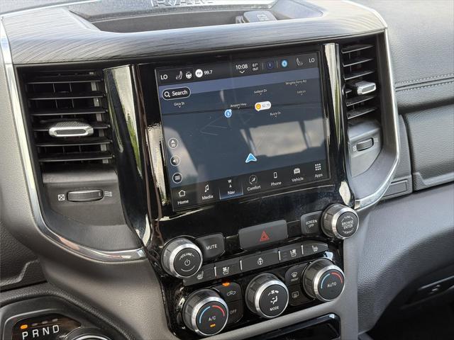 2024 Ram 1500 Laramie Crew Cab 4x2 5'7" Box