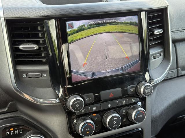 2024 Ram 1500 Laramie Crew Cab 4x2 5'7" Box
