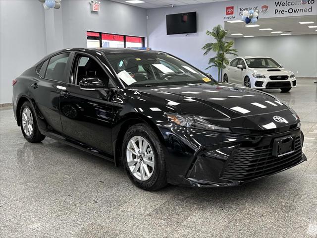 2025 Toyota Camry LE [7]