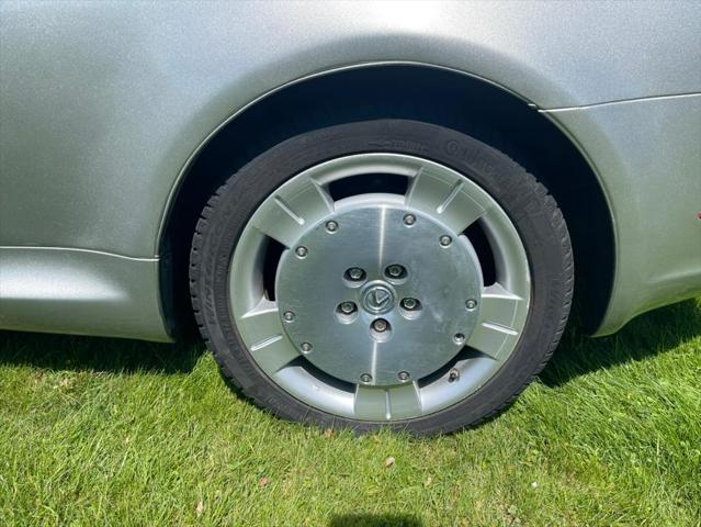 2002 Lexus SC 430 2dr Convertible