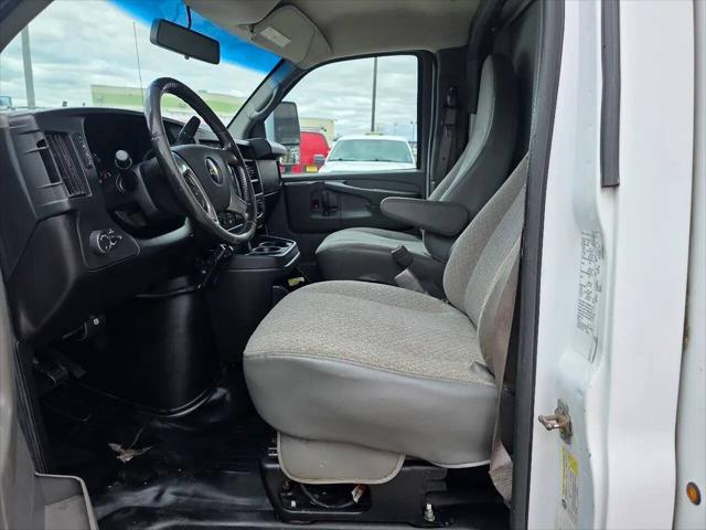 2014 Chevrolet Express Cutaway 3500