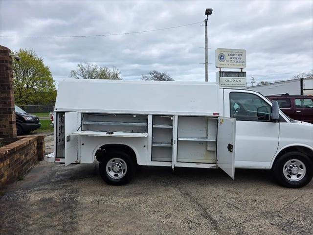 2014 Chevrolet Express Cutaway 3500