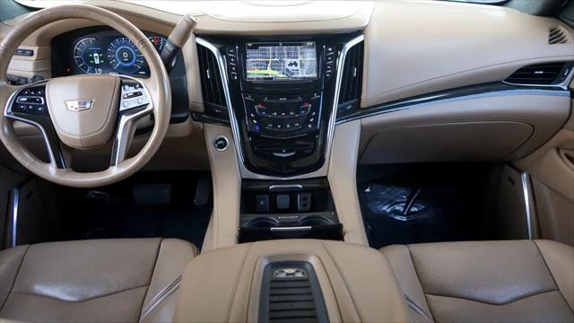 2019 Cadillac Escalade Platinum