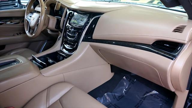 2019 Cadillac Escalade Platinum