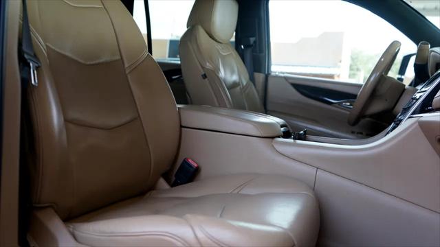 2019 Cadillac Escalade Platinum