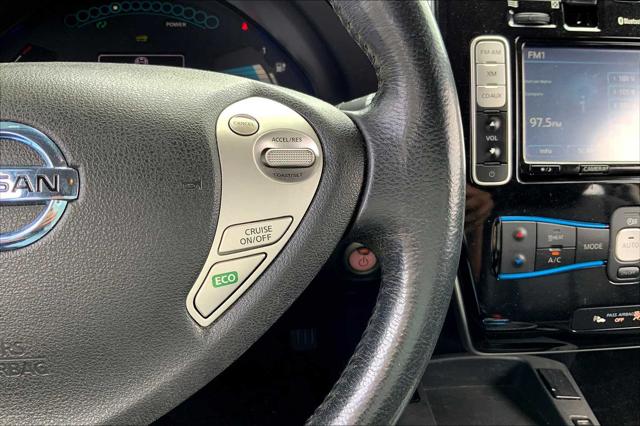 2014 Nissan LEAF SL
