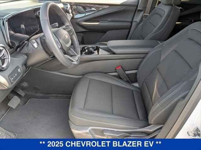 2025 Chevrolet V Blazer LT AWD
