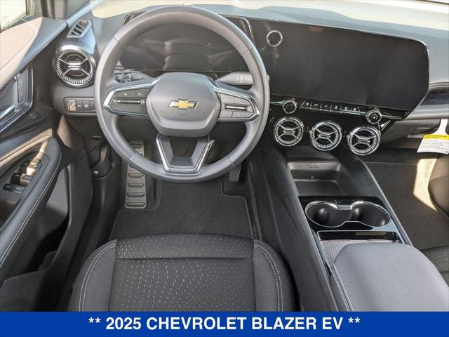 2025 Chevrolet V Blazer LT AWD